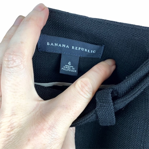 BANANA REPUBLIC Wool Pencil Skirt Black Classic Preppy Academia Size 4 - Picture 6 of 7